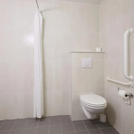 B&B Hotel Arras Отель