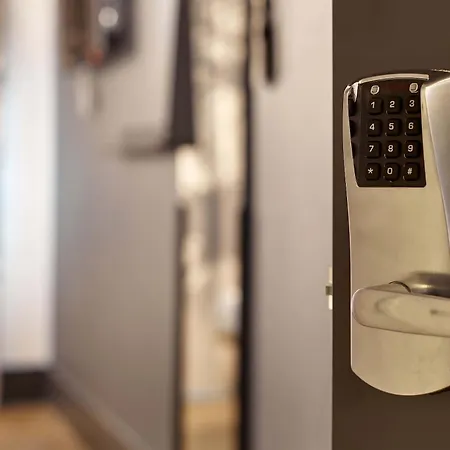 호텔 B&B Hotel Arras 2*
