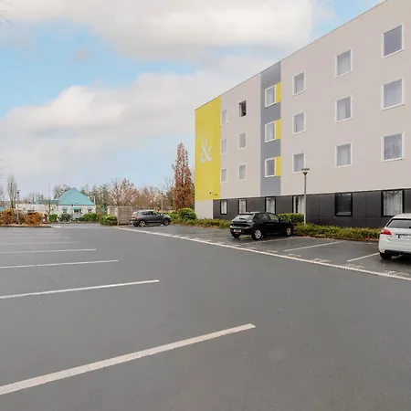 B&B Hotel Arras Hotel 2*