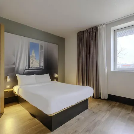 מלון B&B Hotel Arras