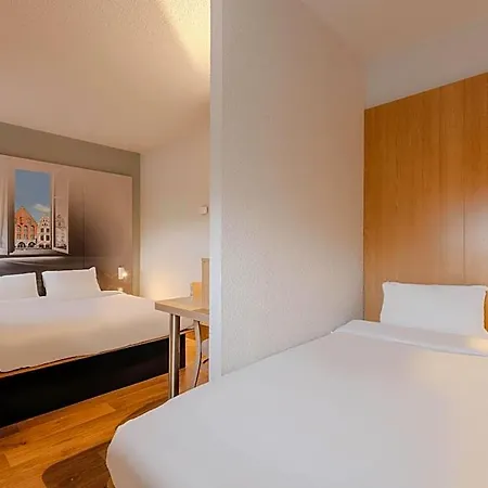 Szálloda B&B Hotel Arras