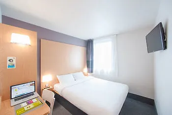Szálloda B&B Hotel Arras 2*