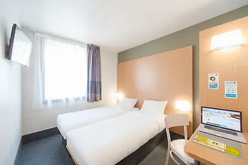 B&B Hotel Arras 2*