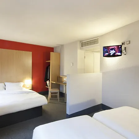 מלון B&B Hotel Arras 2*