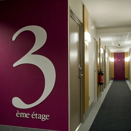 B&B Hotel Arras Hotel 2*