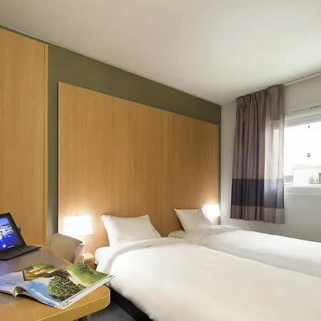 B&B Hotel Arras Отель Аррас