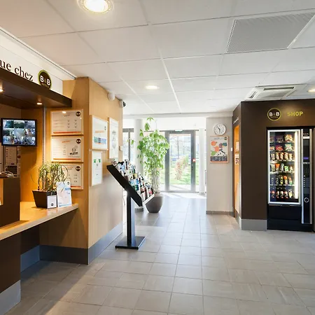 B&B Hotel Arras Отель